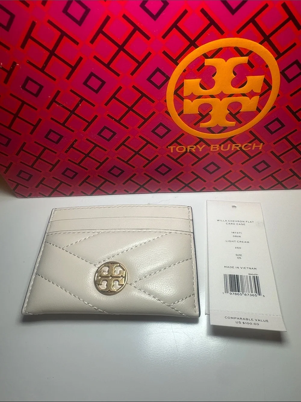 Tory Burch Light Cream Card Holder